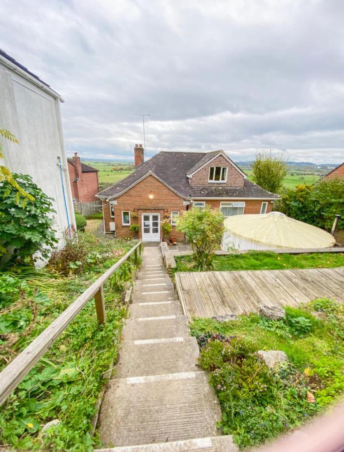 Healing Waters Sanctuary For Exclusive Private Hire And Self Catering Board, Vegetarian, Alcohol & Wifi Free Retreat In Glastonbury Kültér fotó