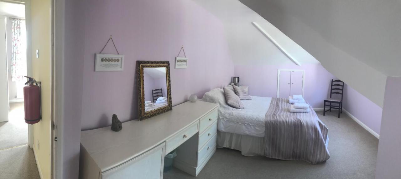 Healing Waters Sanctuary For Exclusive Private Hire And Self Catering Board, Vegetarian, Alcohol & Wifi Free Retreat In Glastonbury Kültér fotó