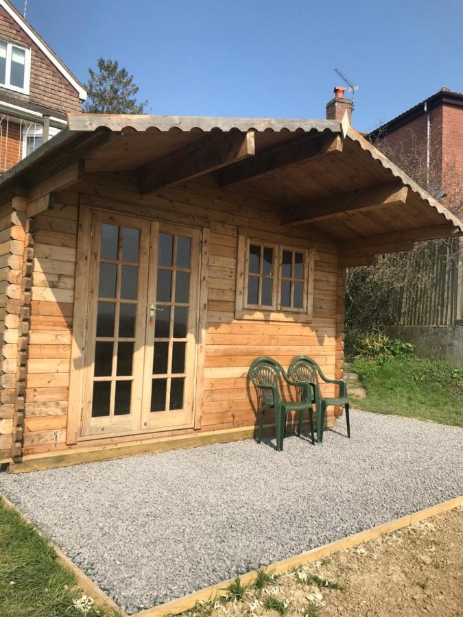 Healing Waters Sanctuary For Exclusive Private Hire And Self Catering Board, Vegetarian, Alcohol & Wifi Free Retreat In Glastonbury Kültér fotó